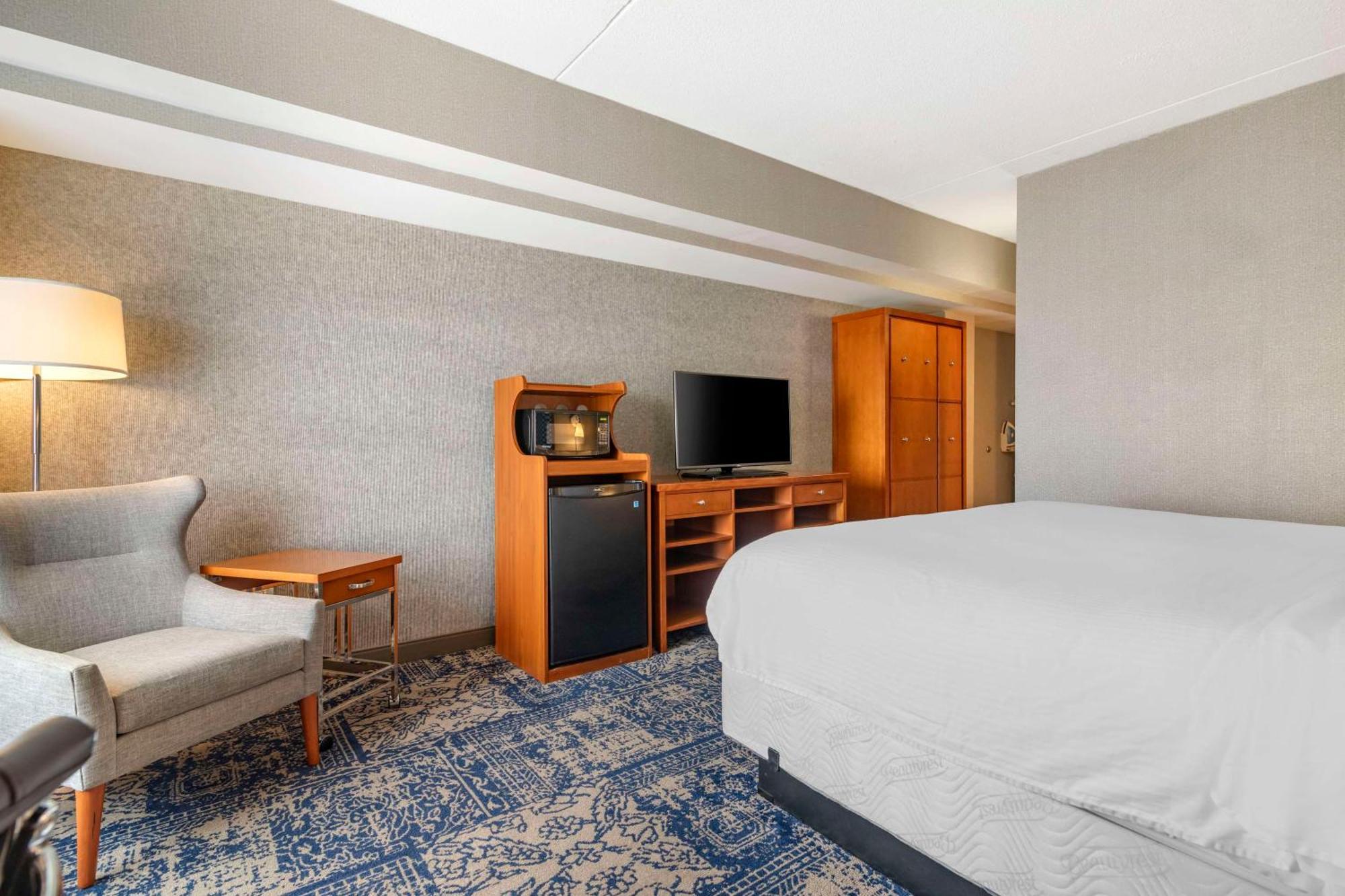 Bangor Aviator Hotel BW Premier Collection Bagian luar foto