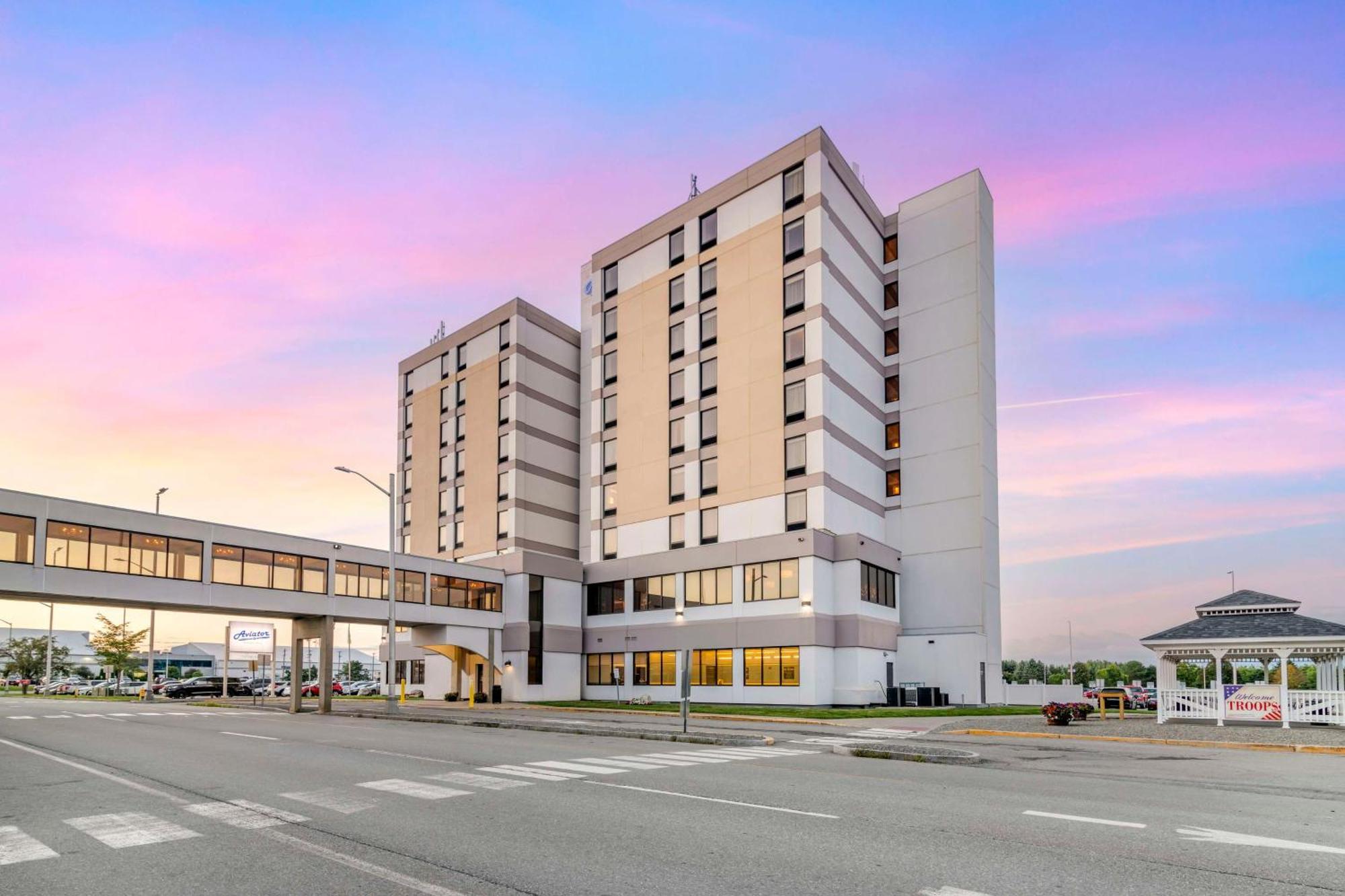 Bangor Aviator Hotel BW Premier Collection Bagian luar foto